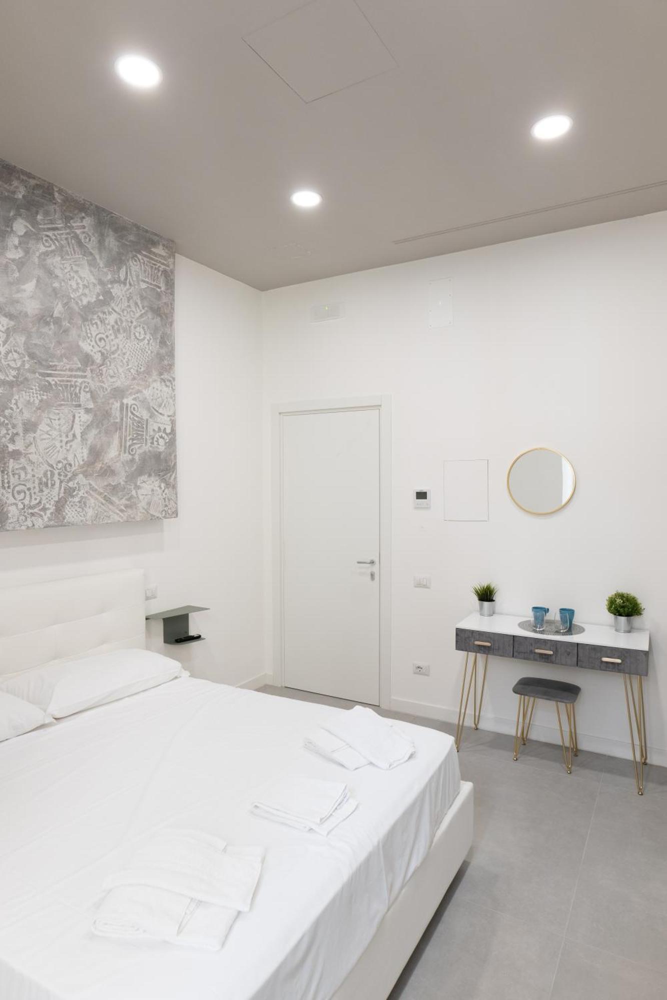 Relais Palazzo Nizza - Luxotel & Apartotel サレルノ エクステリア 写真