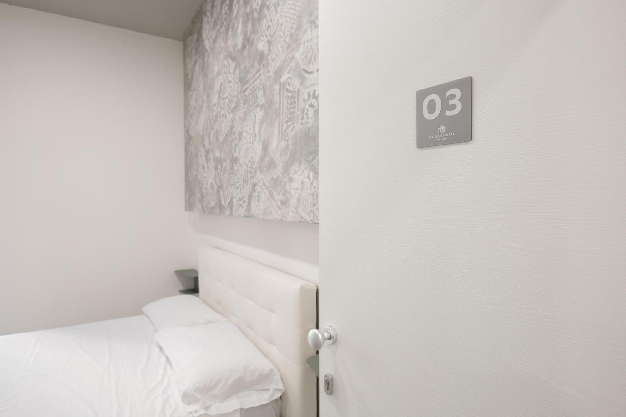 Relais Palazzo Nizza - Luxotel & Apartotel サレルノ エクステリア 写真