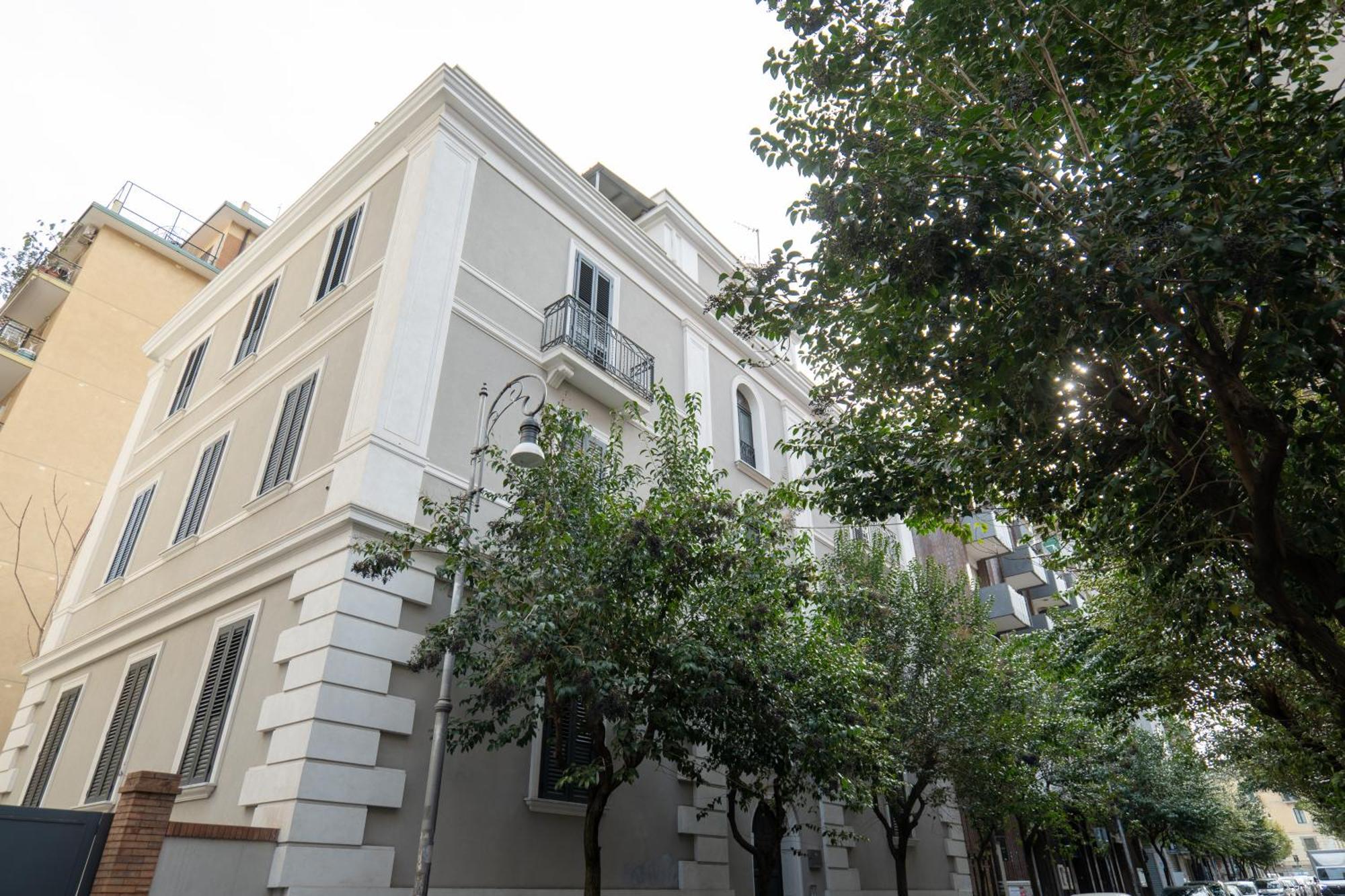 Relais Palazzo Nizza - Luxotel & Apartotel サレルノ エクステリア 写真